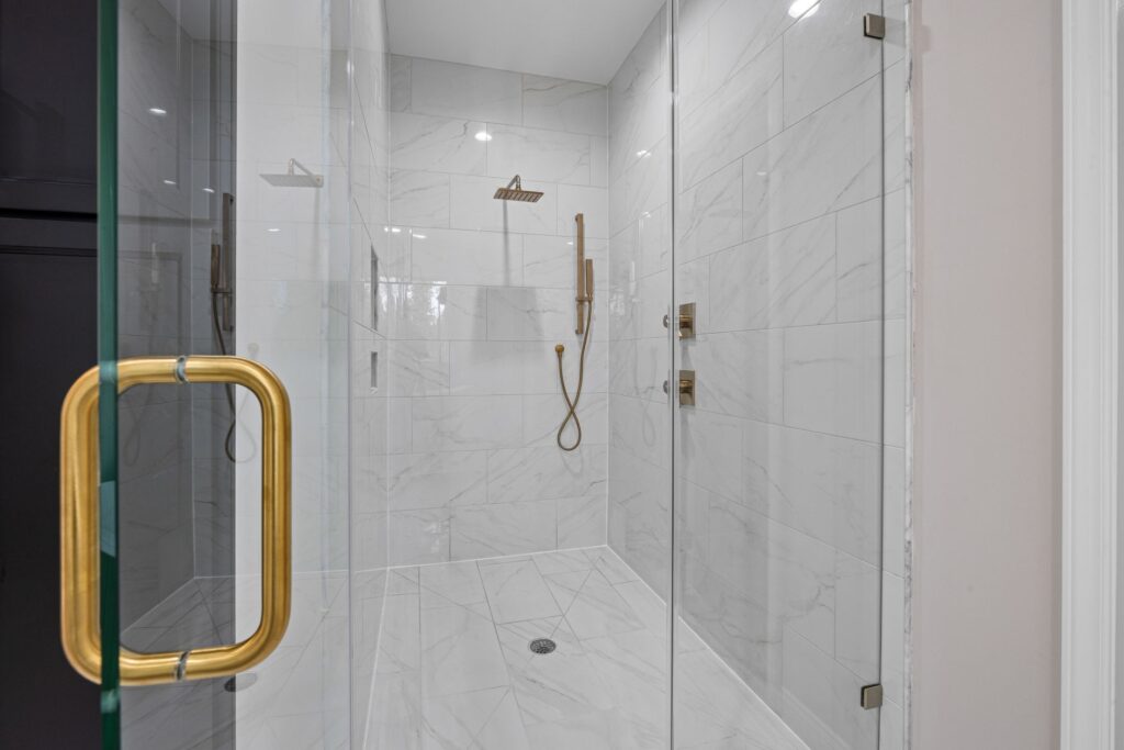Yaşlı ve Engelli Dostu Banyo Tasarımı